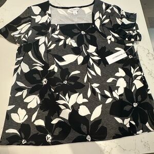Liz Claiborne Black and White Floral Blouse
